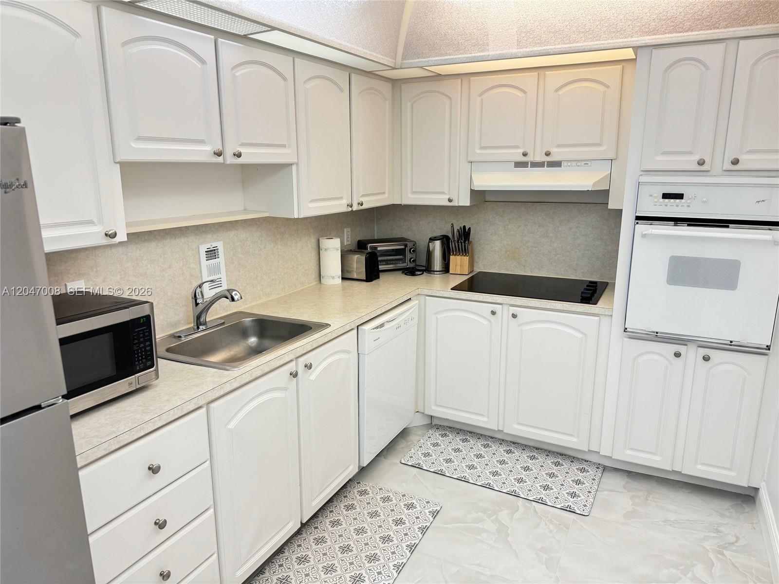 Photo of 3901 Ocean Dr #14Z, Hollywood, Florida, 33019 -