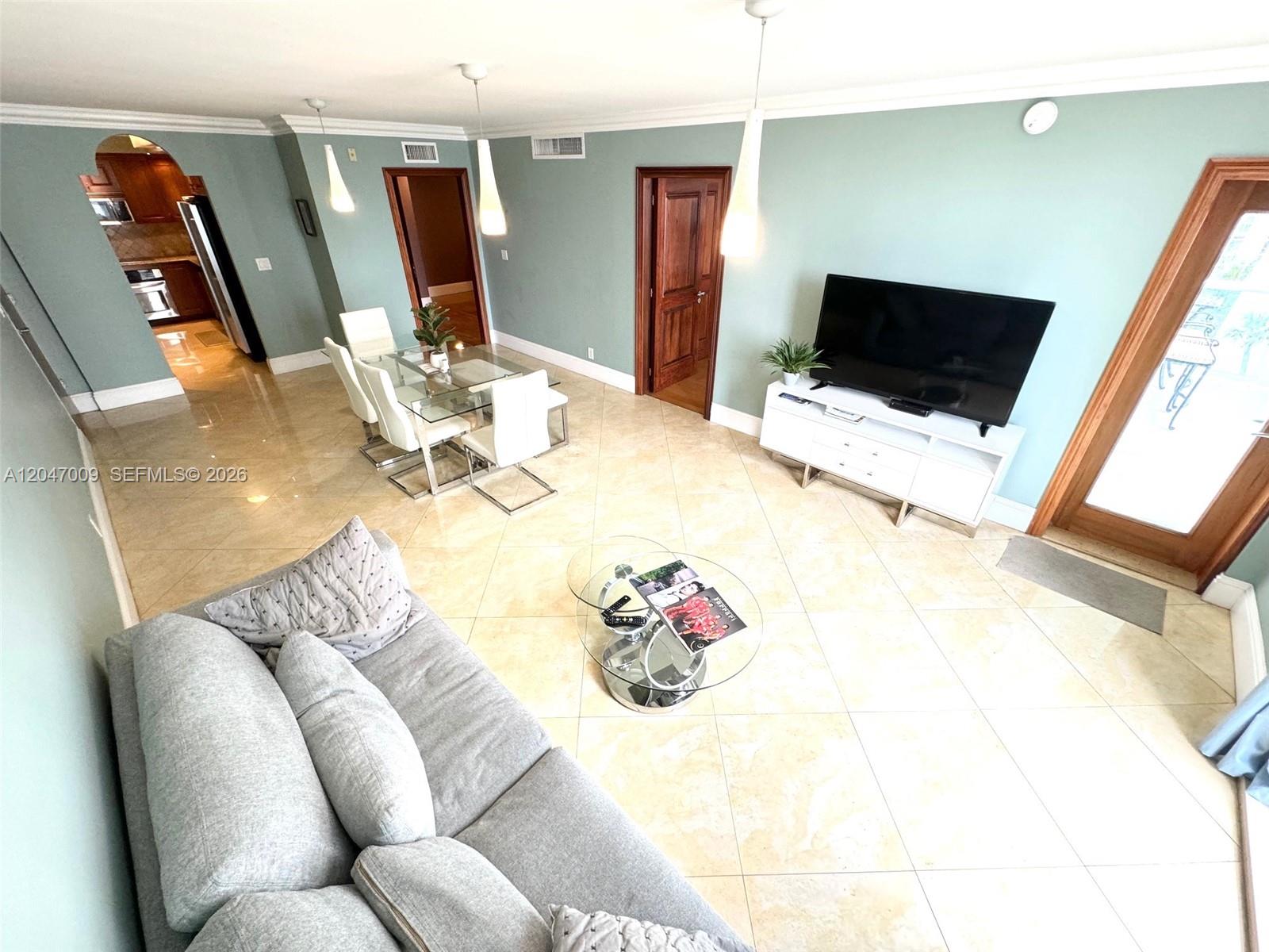 Photo of 3901 Ocean Dr #7O, Hollywood, Florida, 33019 -
