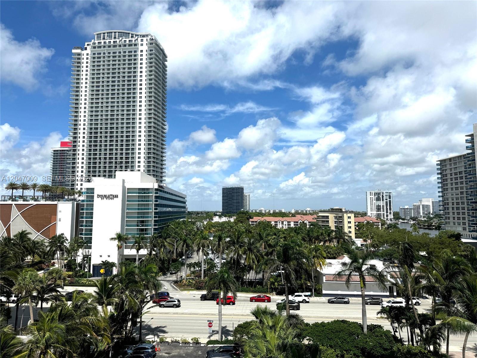 Photo of 3901 Ocean Dr #7O, Hollywood, Florida, 33019 - Actual view from the unit balcony facing West sunset