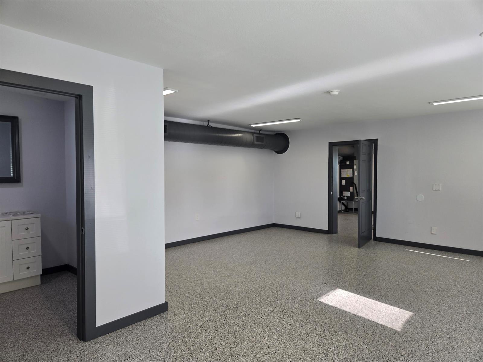   / 0  sq. ft. $ 2026-07-30 0 Photo