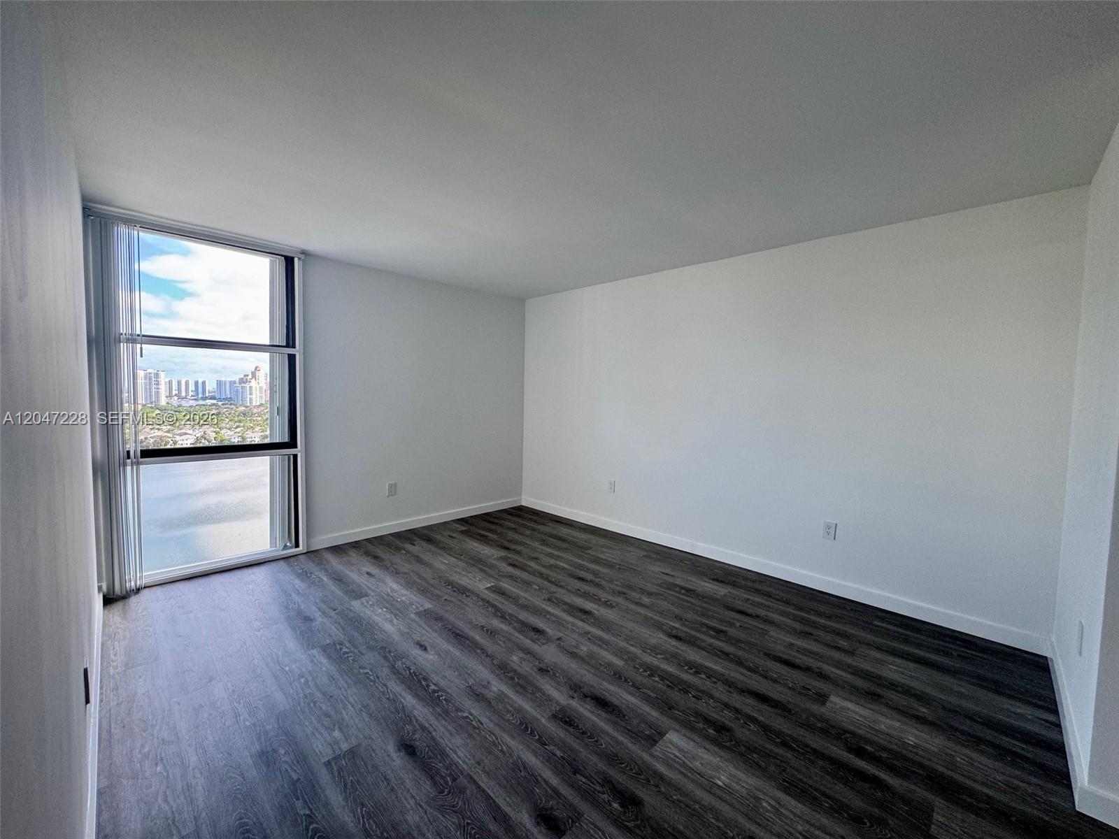 Photo of 3675 Country Club Dr  #2007, Aventura, Florida, 33180 - 