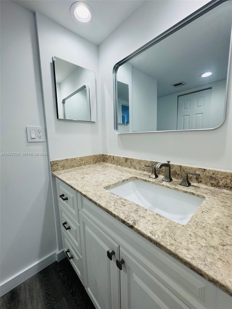 Photo of 3675 Country Club Dr  #2007, Aventura, Florida, 33180 - 