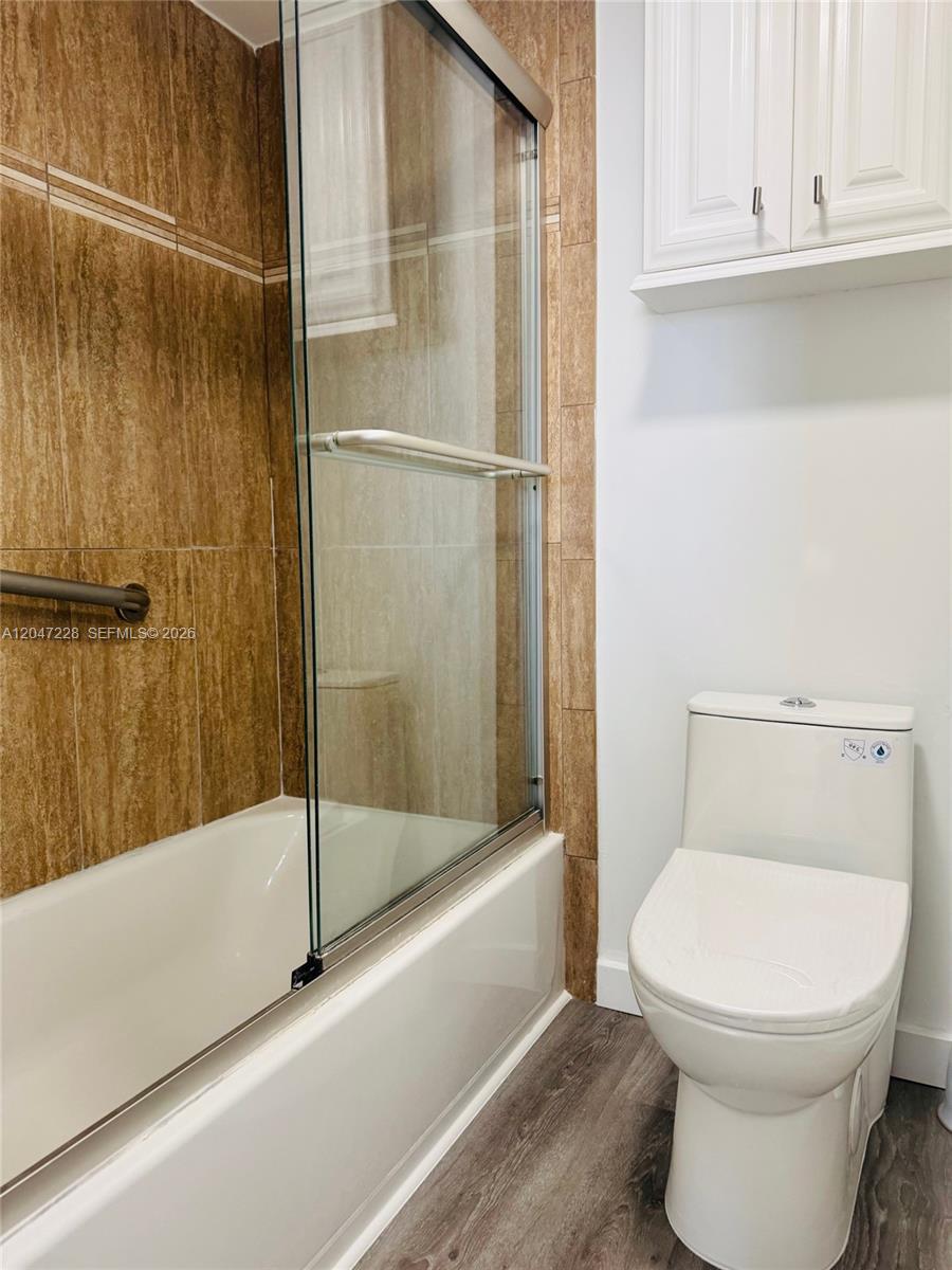 Photo of 3675 Country Club Dr  #2007, Aventura, Florida, 33180 - 
