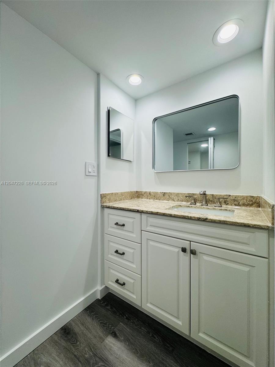 Photo of 3675 Country Club Dr  #2007, Aventura, Florida, 33180 - 