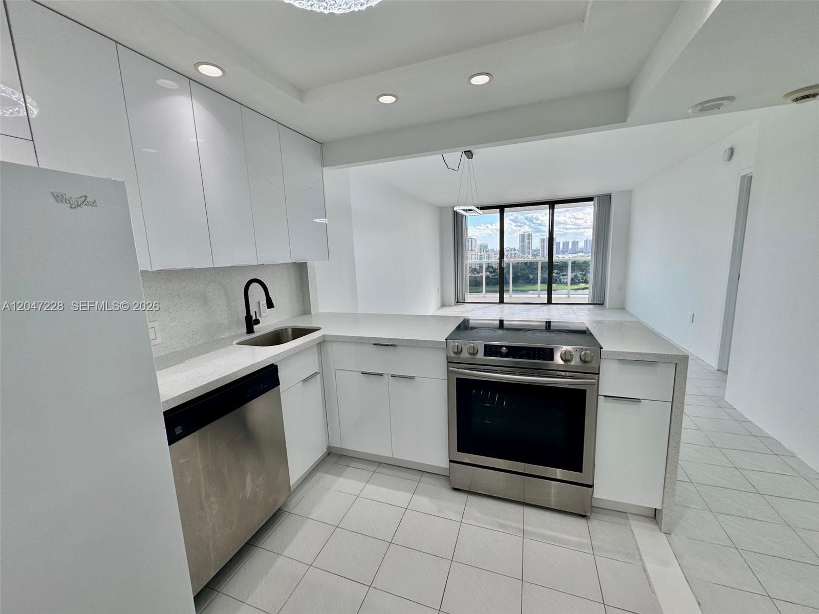 Photo of 3675 Country Club Dr  #2007, Aventura, Florida, 33180 - 