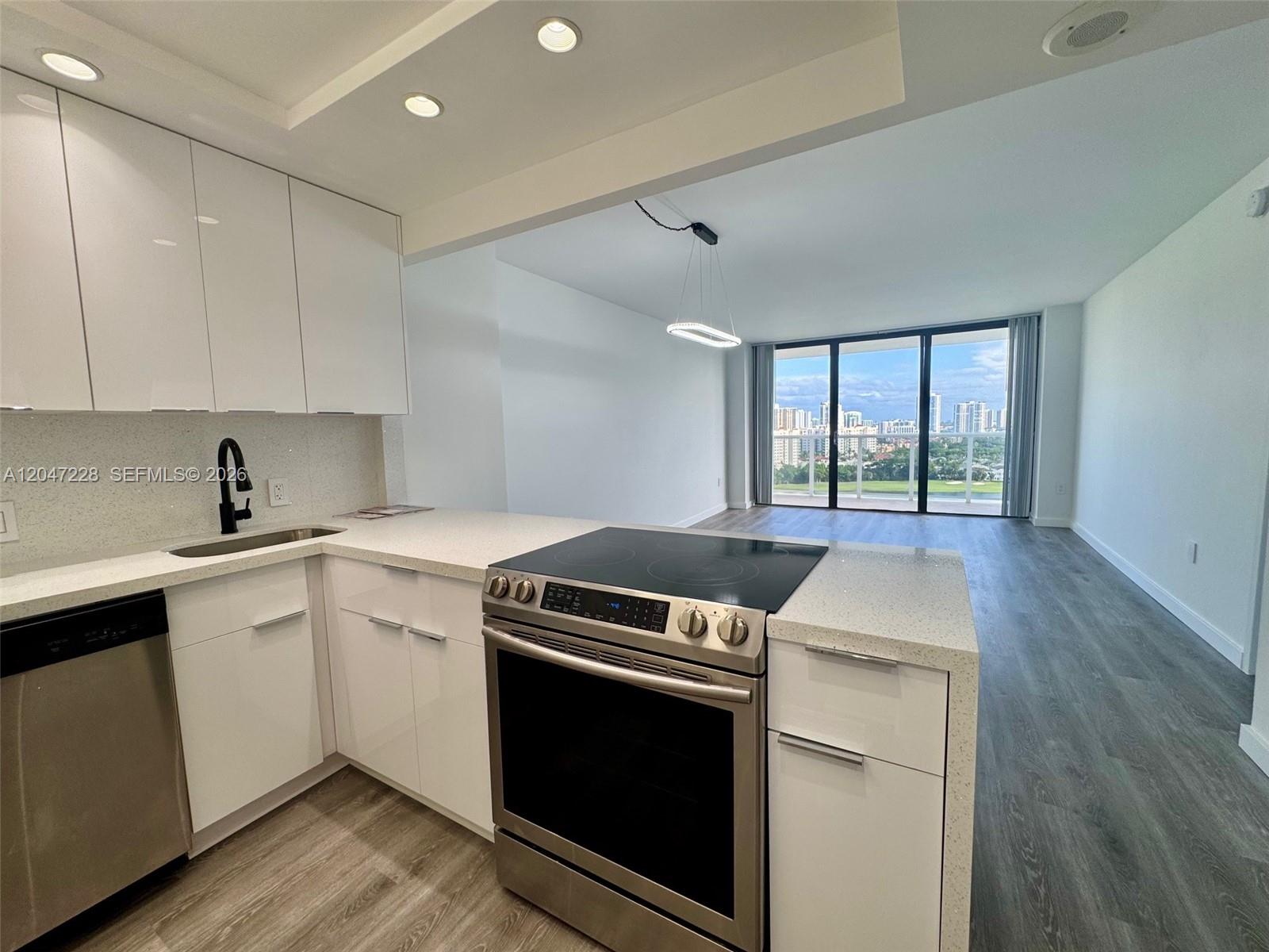 Photo of 3675 Country Club Dr  #2007, Aventura, Florida, 33180 - 