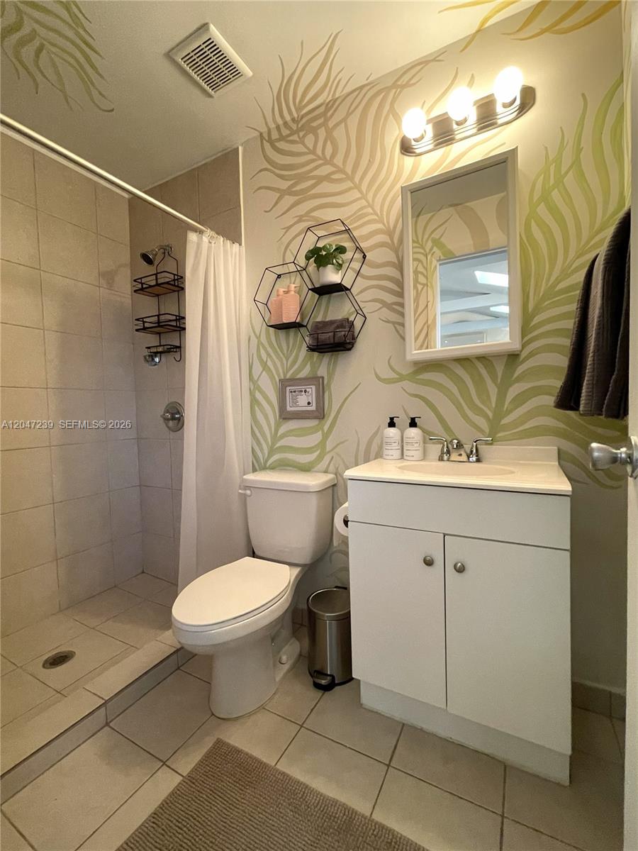   /   sq. ft. $ 2026-07-02 0 foto