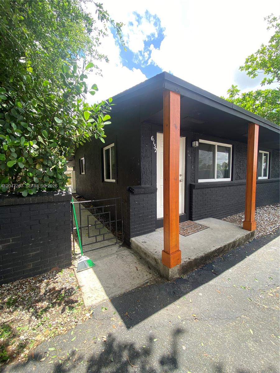 Ver detalles / 1674 sq. ft. $ 2026-07-02 0 foto