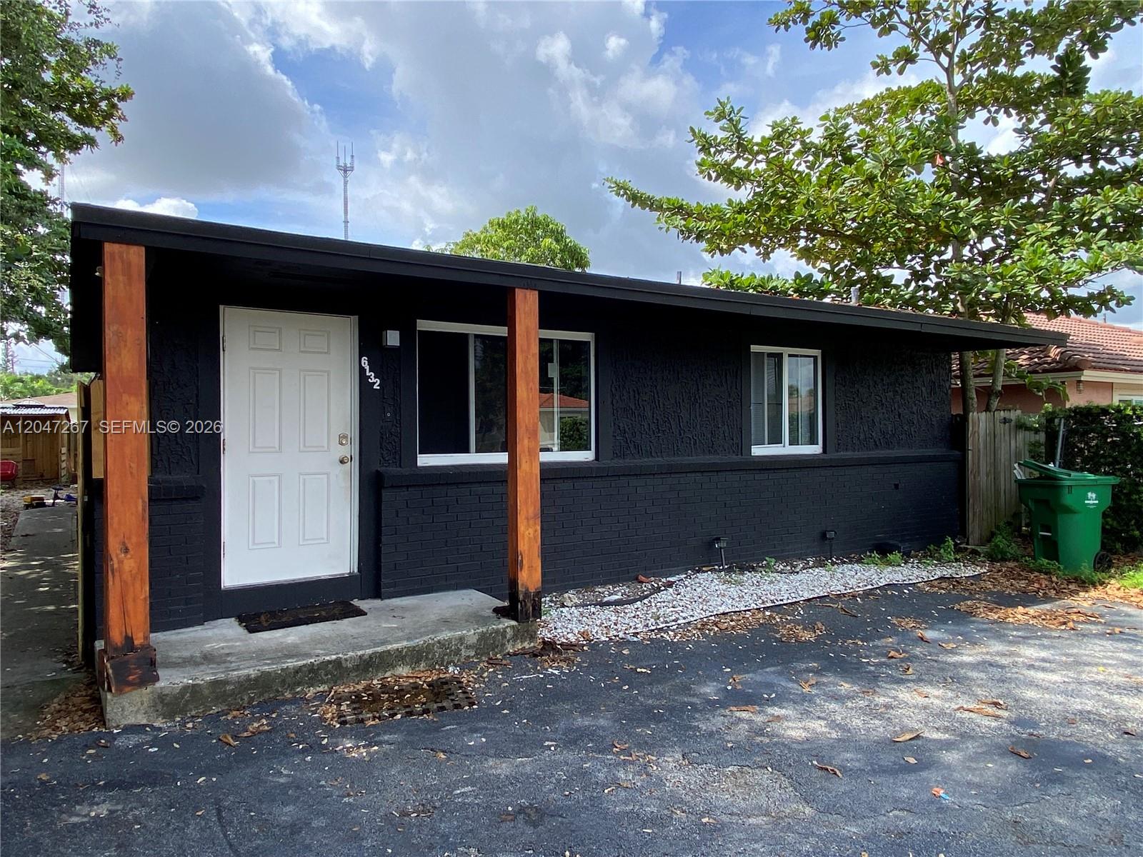 Ver detalles / 1674 sq. ft. $ 2026-07-02 0 foto