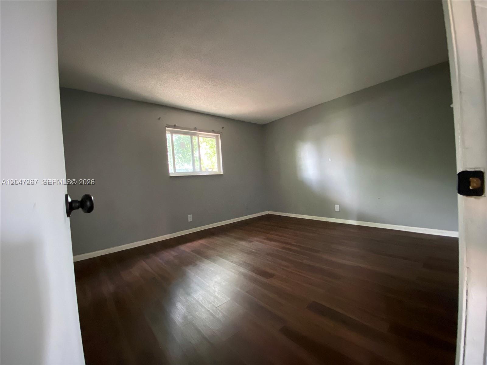 See details / 1674 sq. ft. $ 2026-07-02 0 Photo