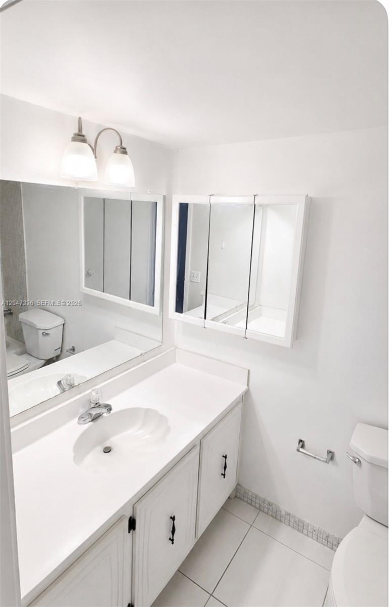 Photo of 801 Three Islands Blvd #107, Hallandale Beach, Florida, 33009 -