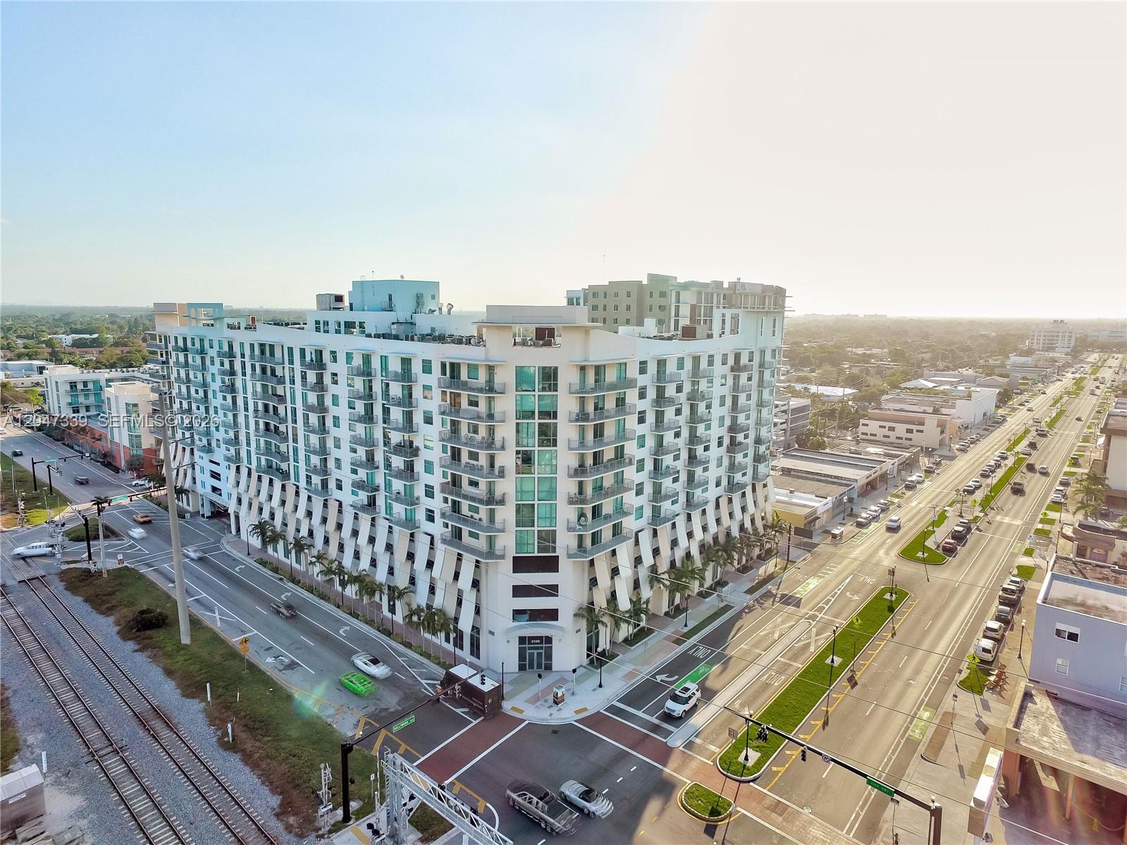 Photo of 140 Dixie Hwy  #808, Hollywood, Florida, 33020 - 