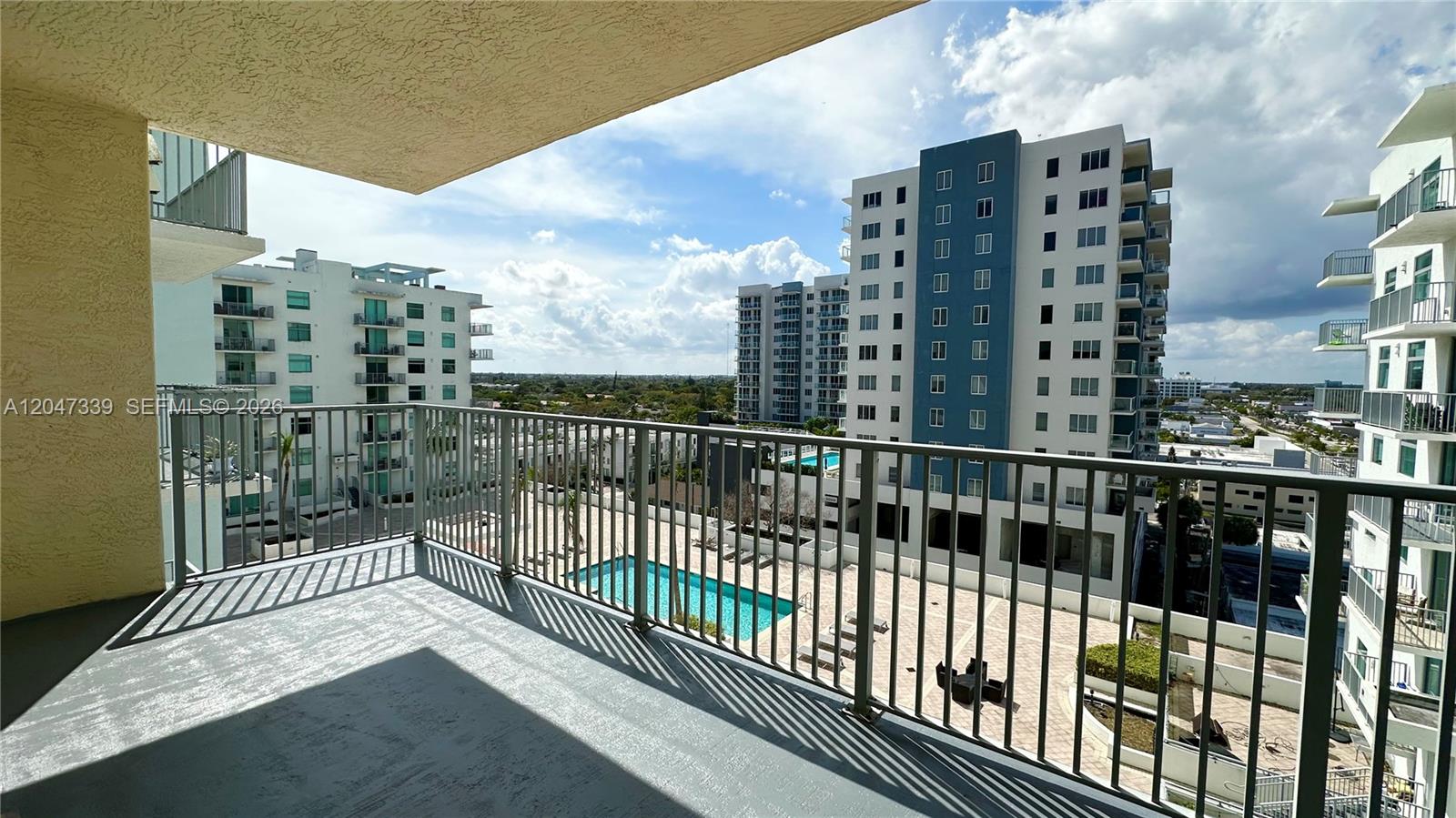 Photo of 140 Dixie Hwy  #808, Hollywood, Florida, 33020 - 