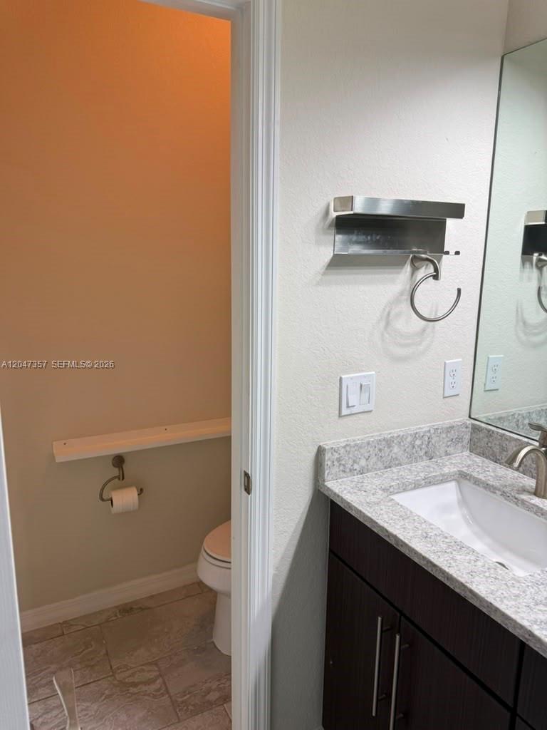 See details 4022 3 / 3 1421 sq. ft. $ 2026-07-02 0 Photo