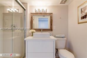 Photo of 19195 36th Ct  #905, Aventura, Florida, 33180 - 