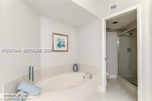 Photo of 19195 36th Ct  #905, Aventura, Florida, 33180 - 