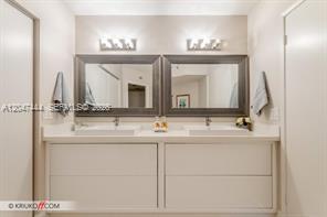 Photo of 19195 36th Ct  #905, Aventura, Florida, 33180 - 