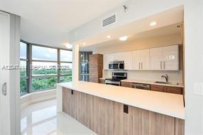 Photo of 19195 36th Ct  #905, Aventura, Florida, 33180 - 