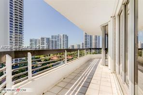 Photo of 19195 36th Ct  #905, Aventura, Florida, 33180 - 