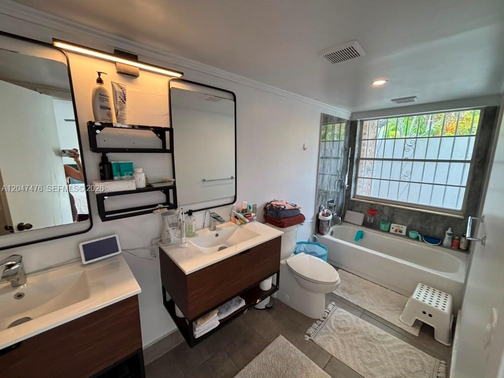 Photo of 926 27th Ave (926), Hallandale Beach, Florida, 33009 -