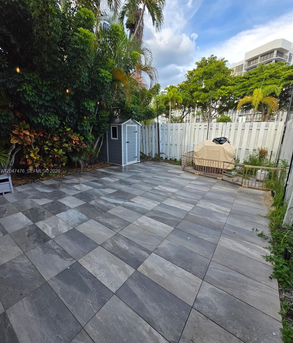 Photo of 926 27th Ave  (926), Hallandale Beach, Florida, 33009 - 