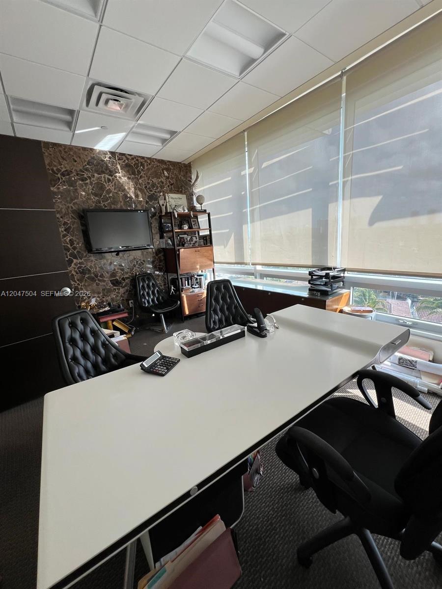 Ver detalles 600 / sq. ft. $ 2026-07-02 0 foto