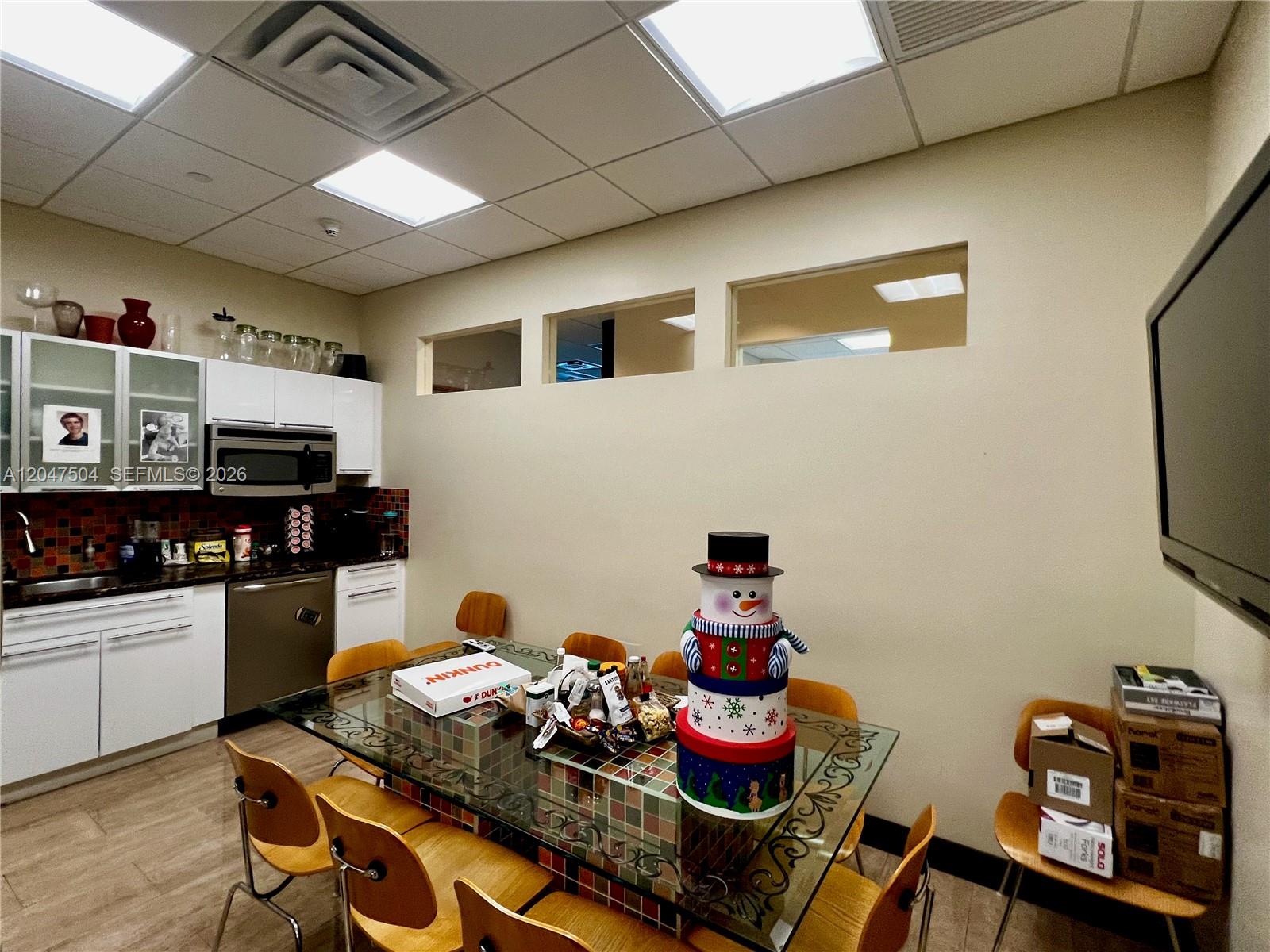 Ver detalles 600 / sq. ft. $ 2026-07-02 0 foto