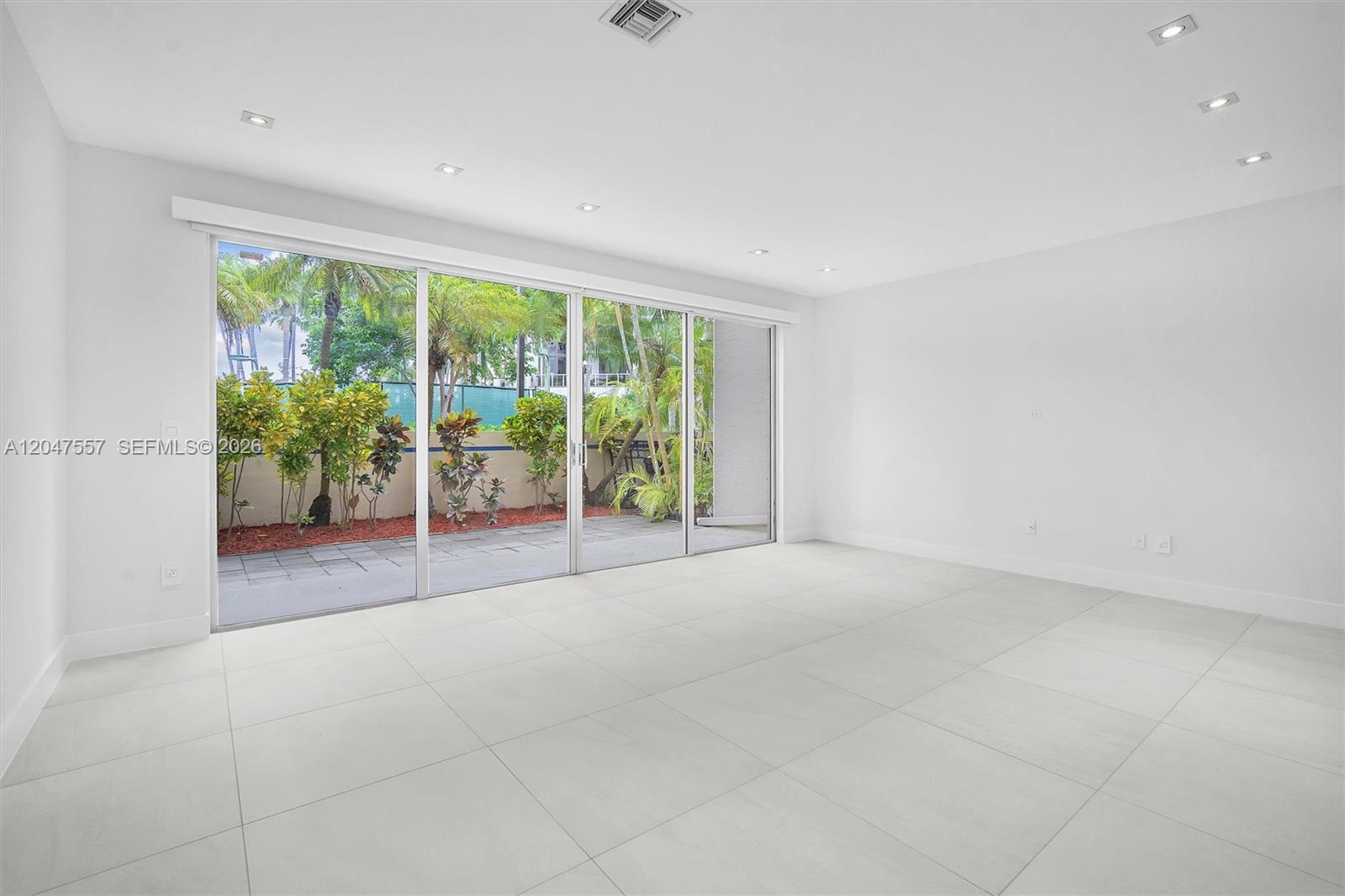 Photo of 21391 Marina Cove Cir (21391), Aventura, Florida, 33180 -