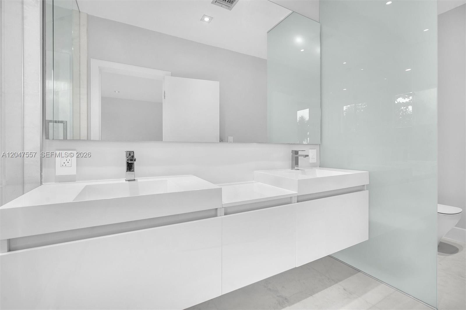 Photo of 21391 Marina Cove Cir (21391), Aventura, Florida, 33180 -
