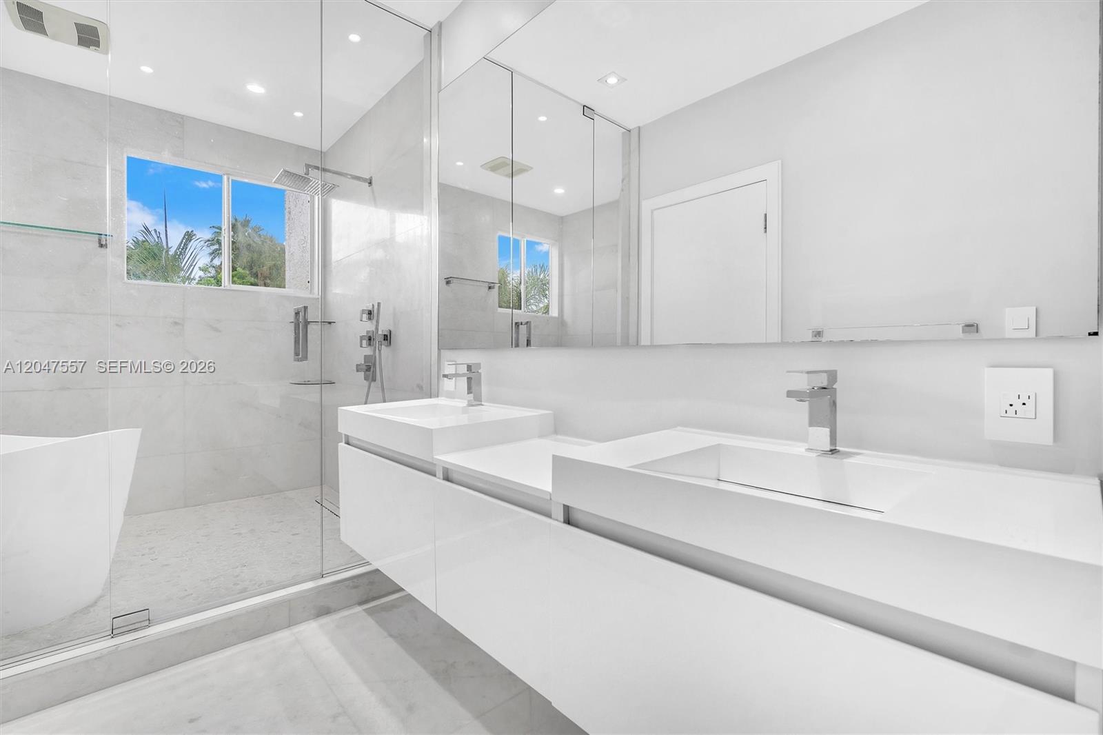 Photo of 21391 Marina Cove Cir (21391), Aventura, Florida, 33180 -