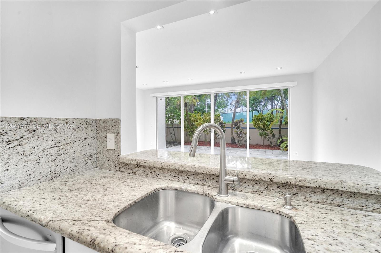 Photo of 21391 Marina Cove Cir (21391), Aventura, Florida, 33180 -