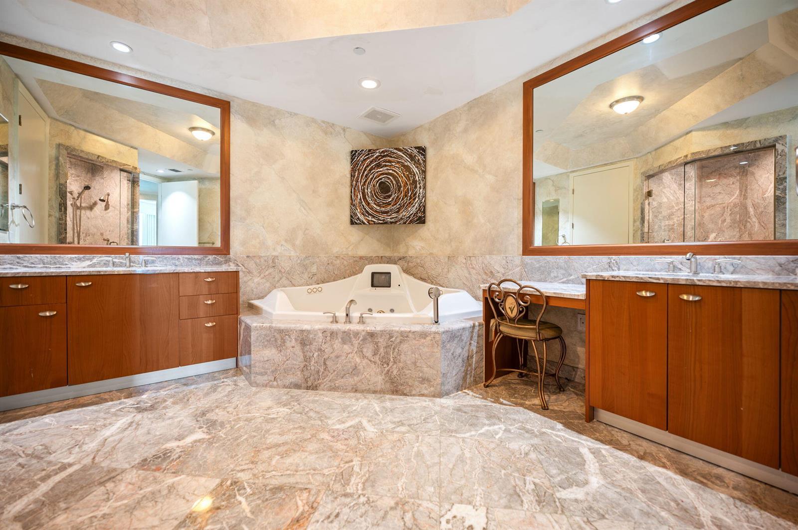 Photo of 16051 Collins #1902, Sunny Isles Beach, Florida, 33160 - 17-web-or-mls-16051-collins-ave-1902