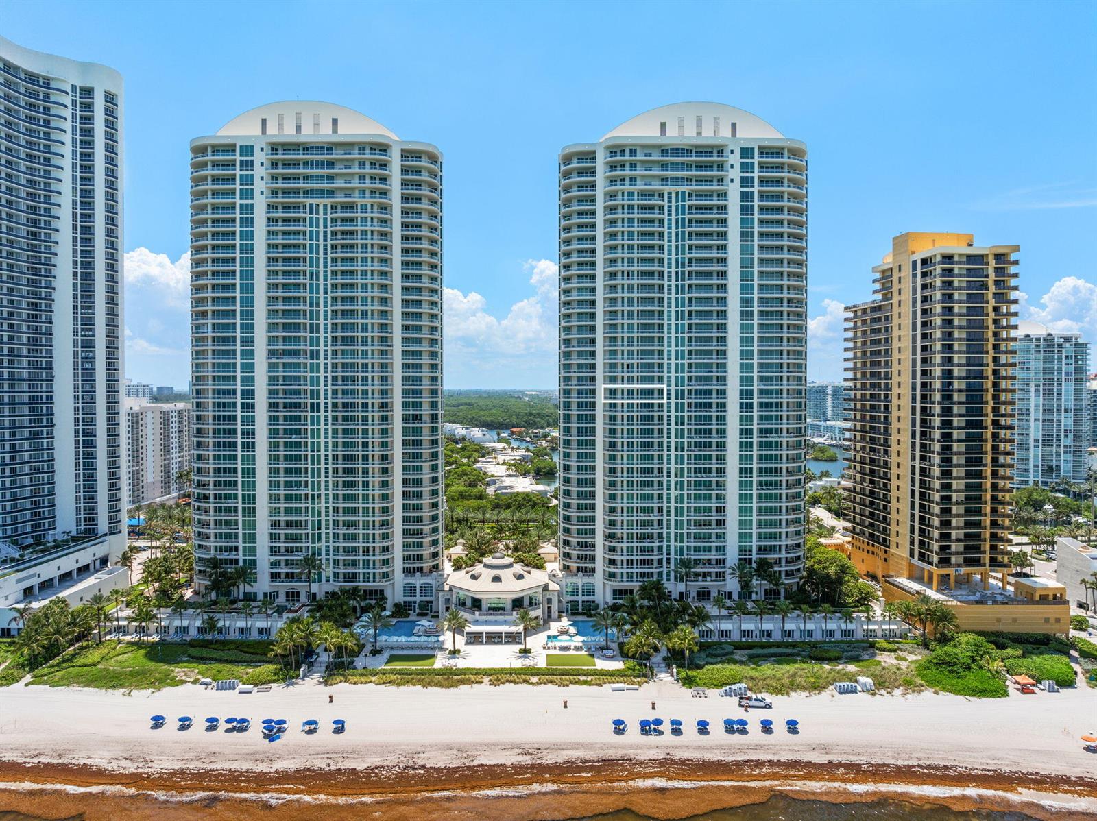Photo of 16051 Collins #1902, Sunny Isles Beach, Florida, 33160 - 2-web-or-mls-16051-collins-ave-1902
