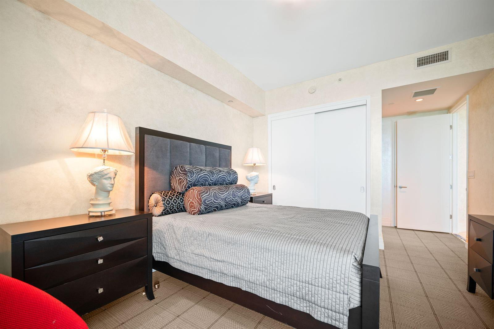 Photo of 16051 Collins #1902, Sunny Isles Beach, Florida, 33160 - 21-web-or-mls-16051-collins-ave-1902