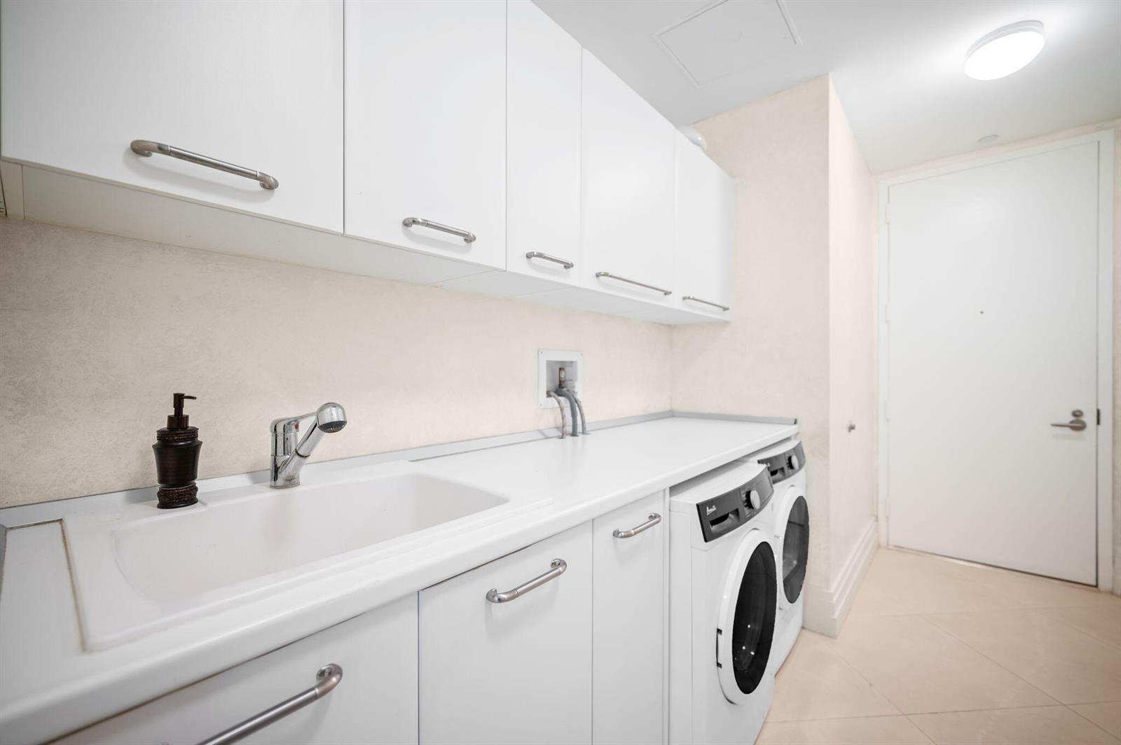 Photo of 16051 Collins #1902, Sunny Isles Beach, Florida, 33160 - 23-web-or-mls-16051-collins-ave-1902