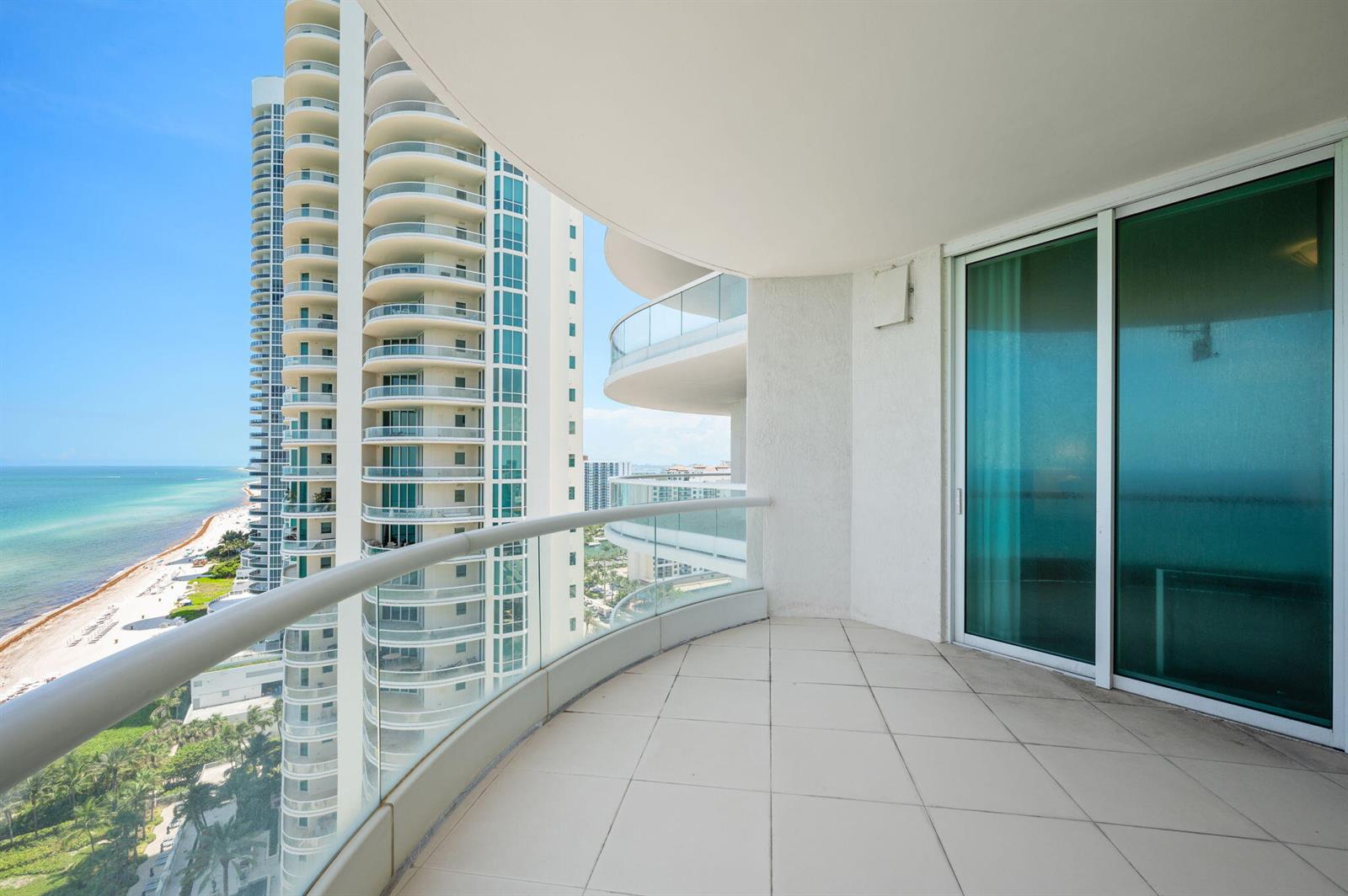 Photo of 16051 Collins #1902, Sunny Isles Beach, Florida, 33160 - 28-web-or-mls-16051-collins-ave-1902