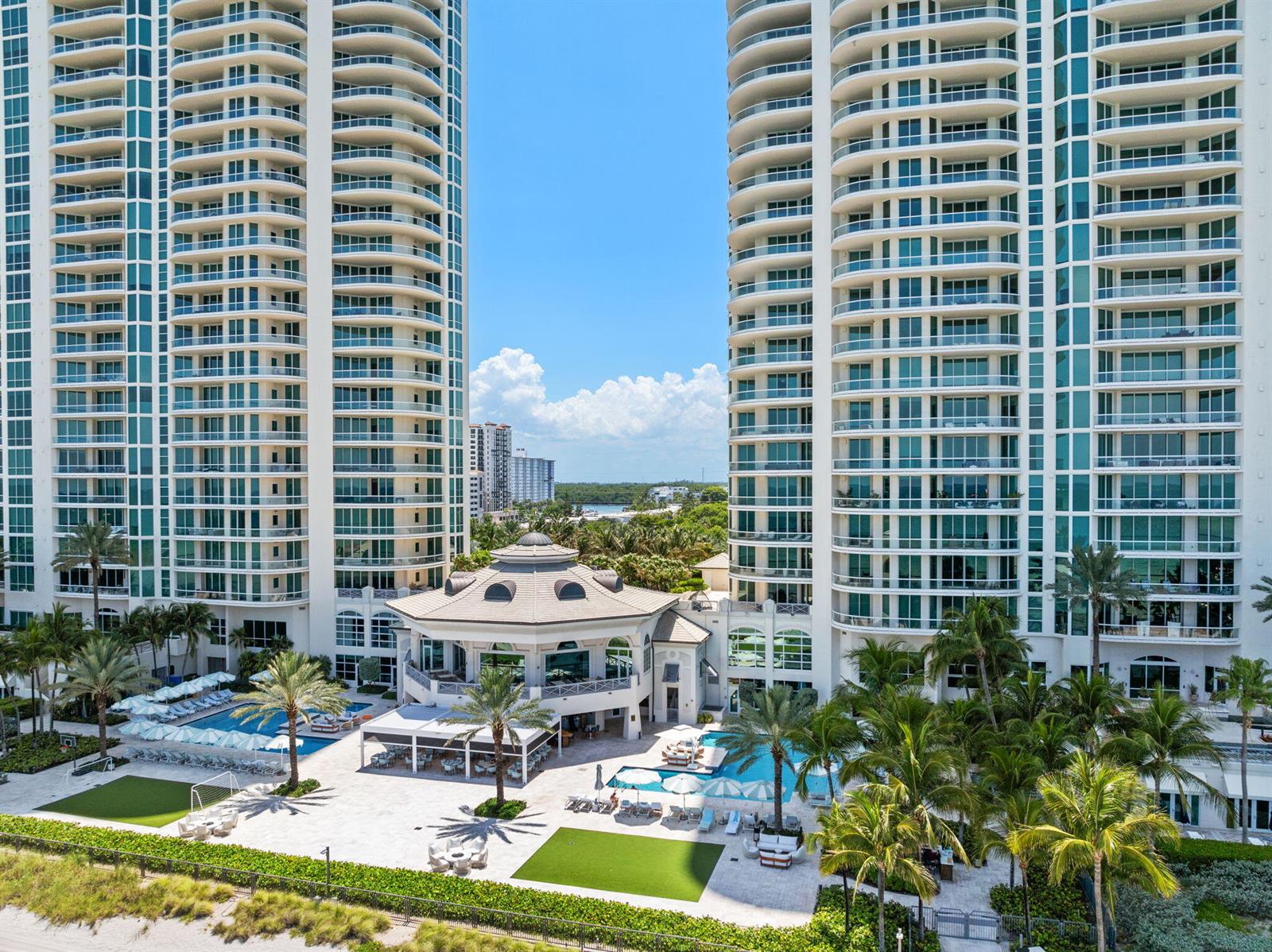 Photo of 16051 Collins #1902, Sunny Isles Beach, Florida, 33160 - 3-web-or-mls-16051-collins-ave-1902
