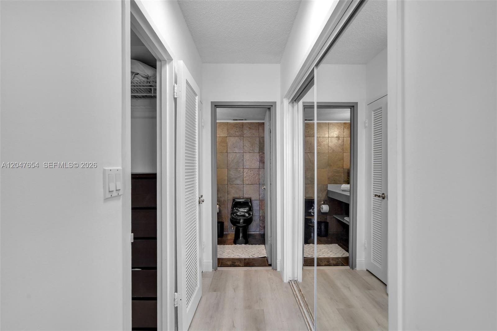 Photo of 3725 Ocean Dr  #PH03, Hollywood, Florida, 33019 - 
