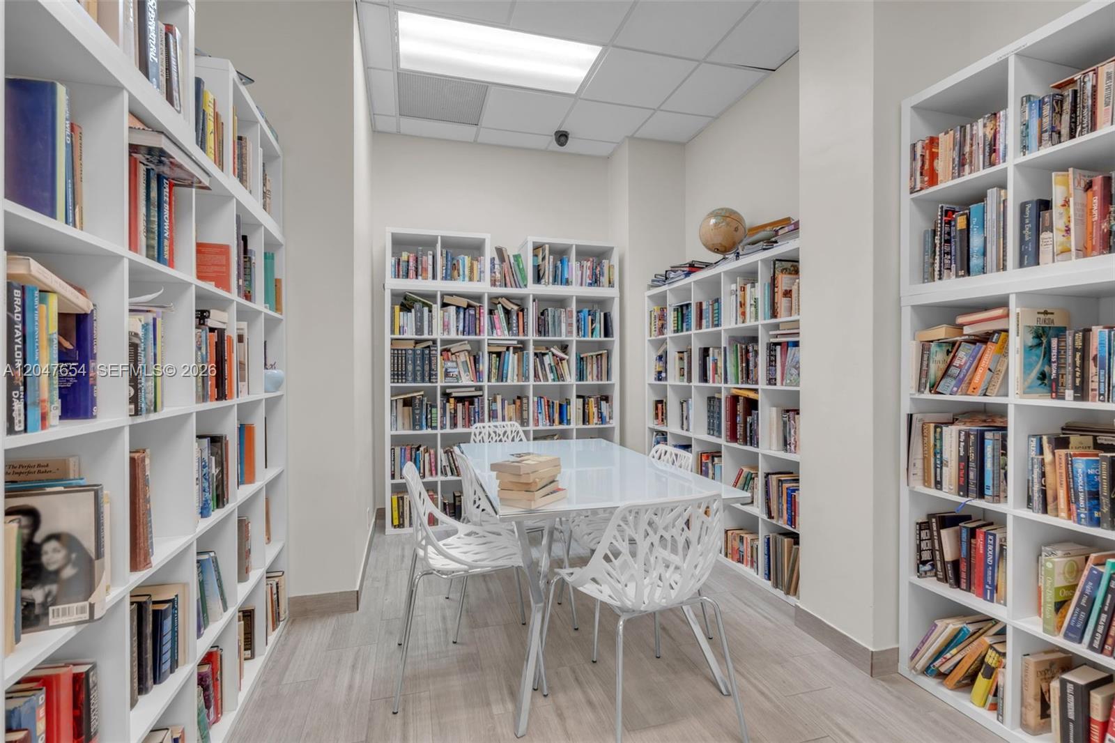 Photo of 3725 Ocean Dr  #PH03, Hollywood, Florida, 33019 - 