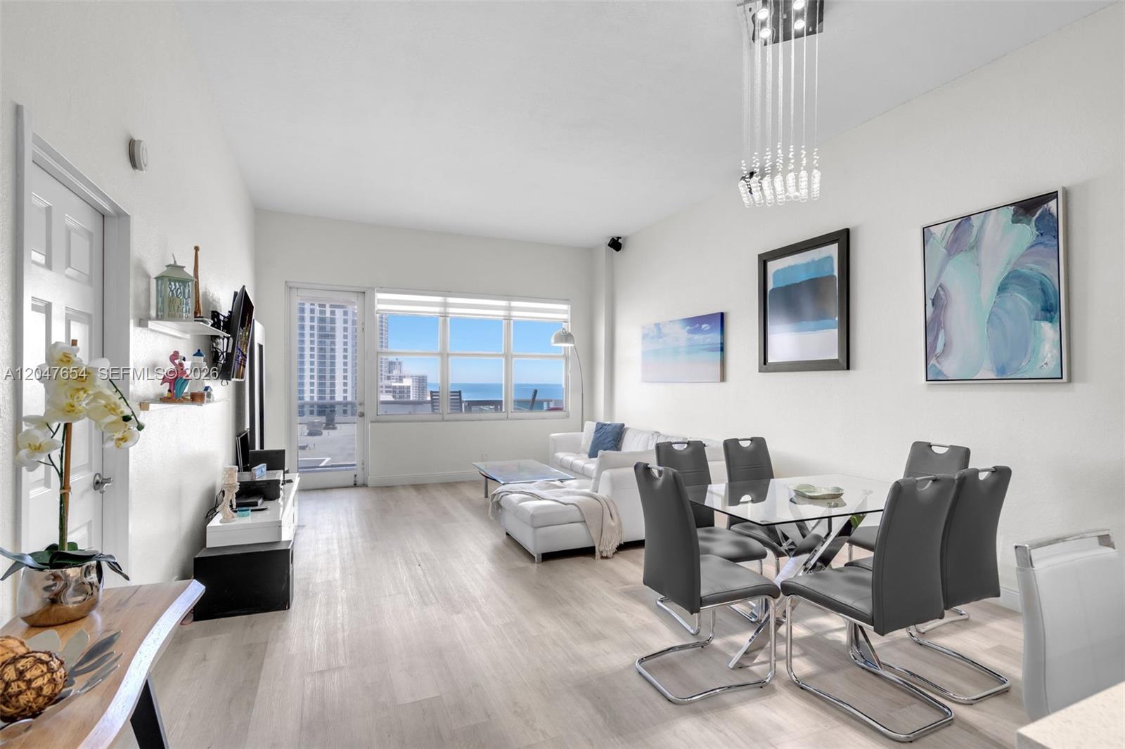 Photo of 3725 Ocean Dr  #PH03, Hollywood, Florida, 33019 - 