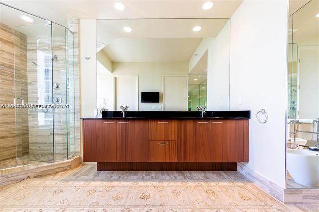 1106 2 / 4 2327 sq. ft. $ 2026-07-03 0 foto