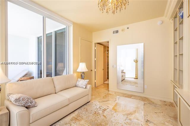 1106 2 / 4 2327 sq. ft. $ 2026-07-03 0 foto