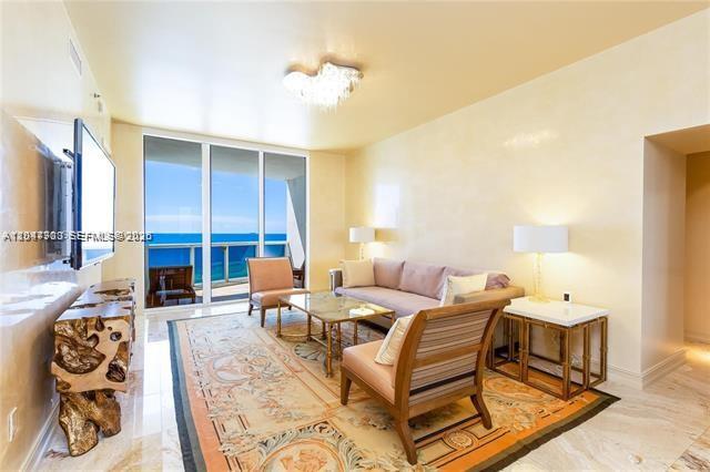 1106 2 / 4 2327 sq. ft. $ 2026-07-03 0 foto