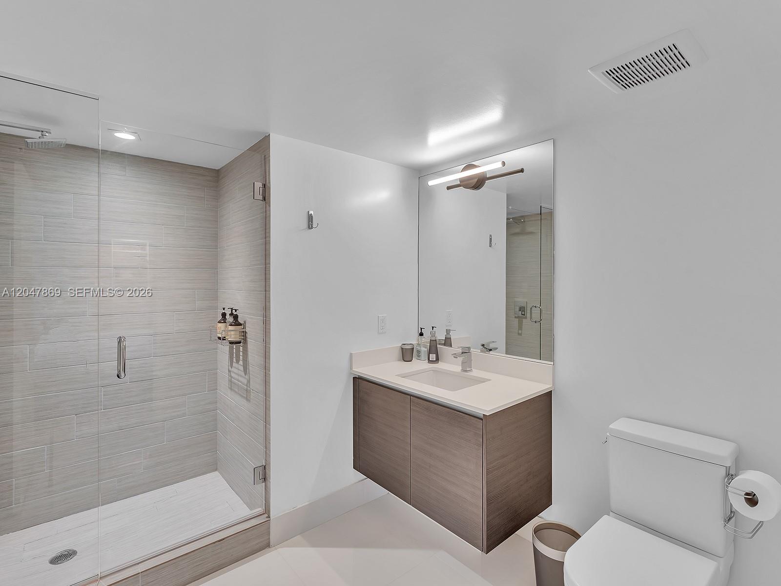 4-1503 2 / 3 1524 sq. ft. $ 2026-07-03 0 foto