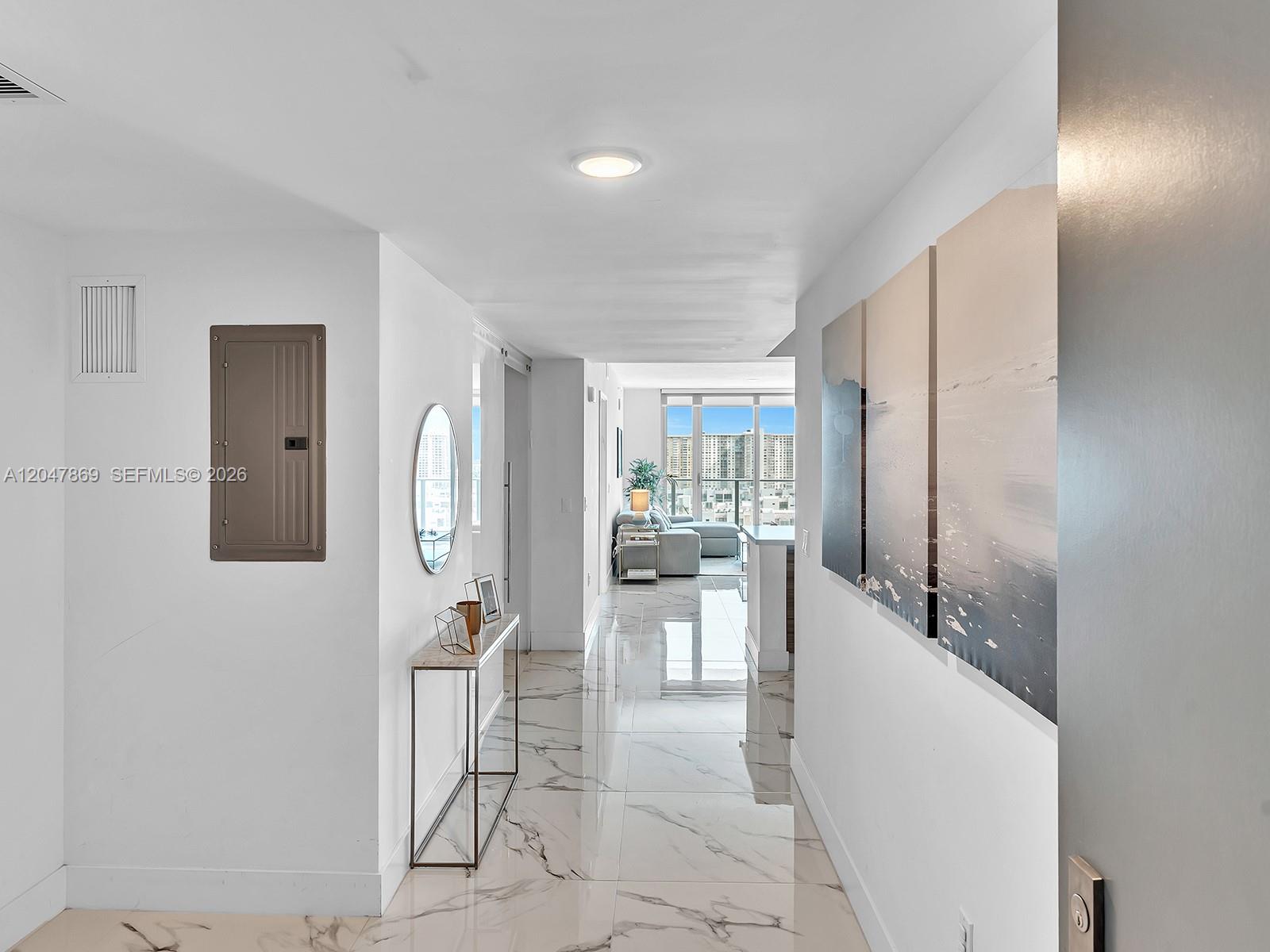 4-1503 2 / 3 1524 sq. ft. $ 2026-07-03 0 foto