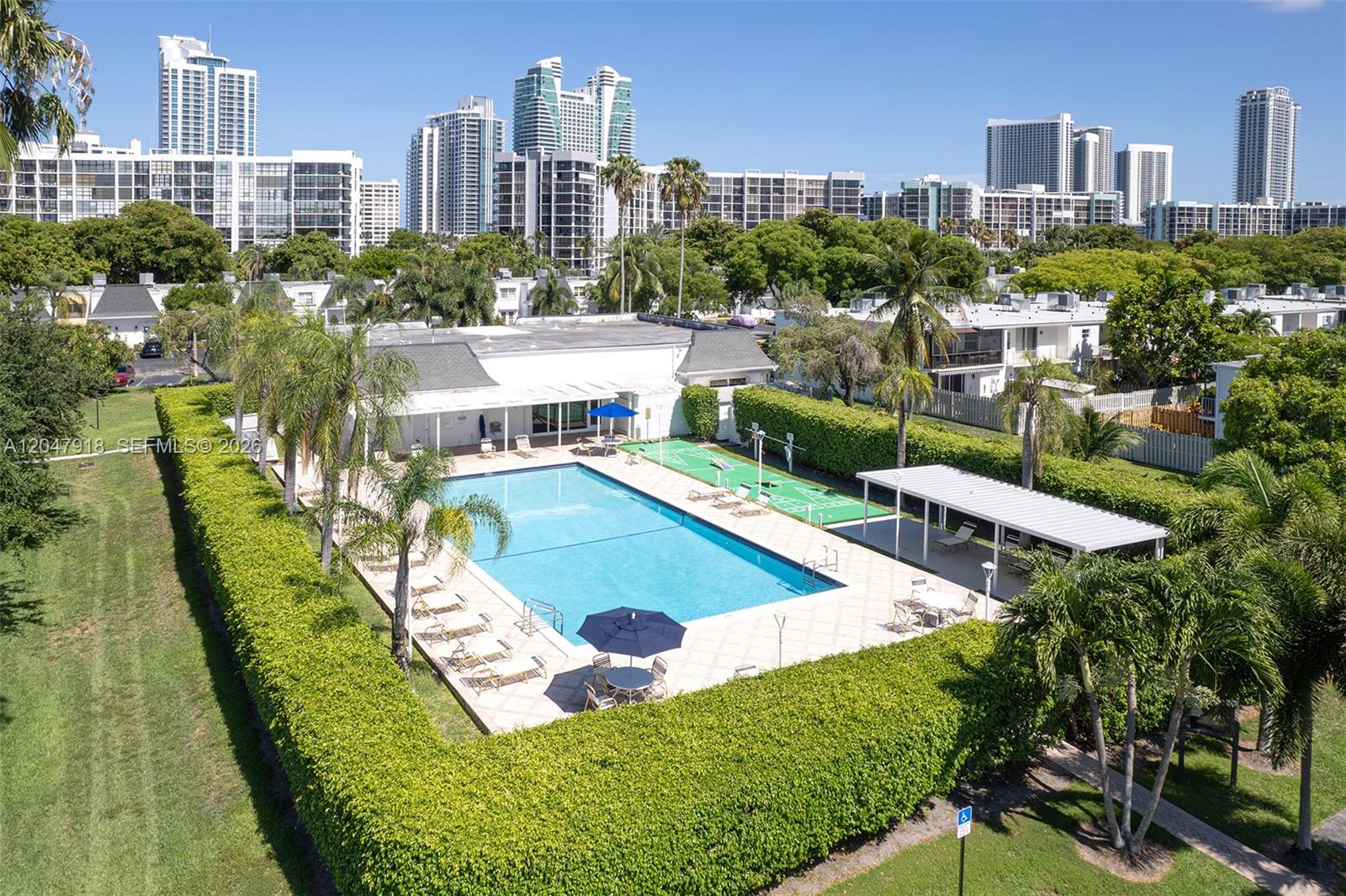 Photo of 807 27th Ave (807), Hallandale Beach, Florida, 33009 -