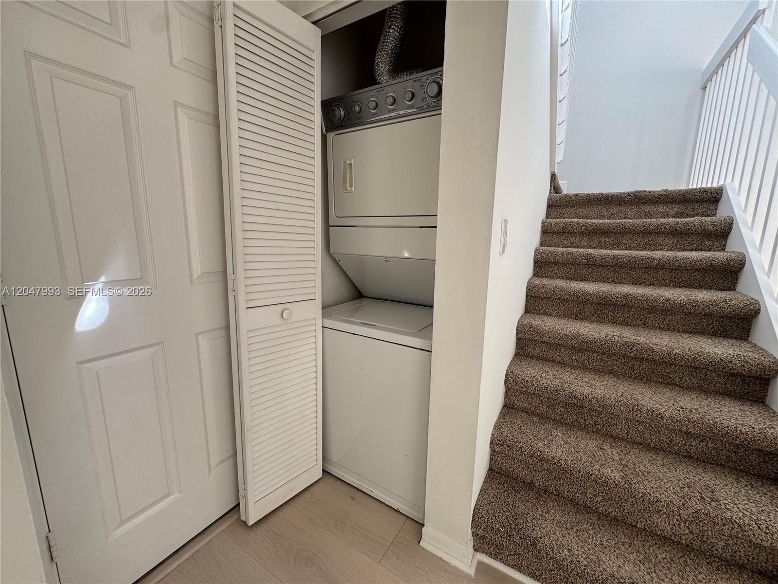 Photo of 1595 Seagrape Way (1595), Hollywood, Florida, 33019 - Stack Washer & Dryer