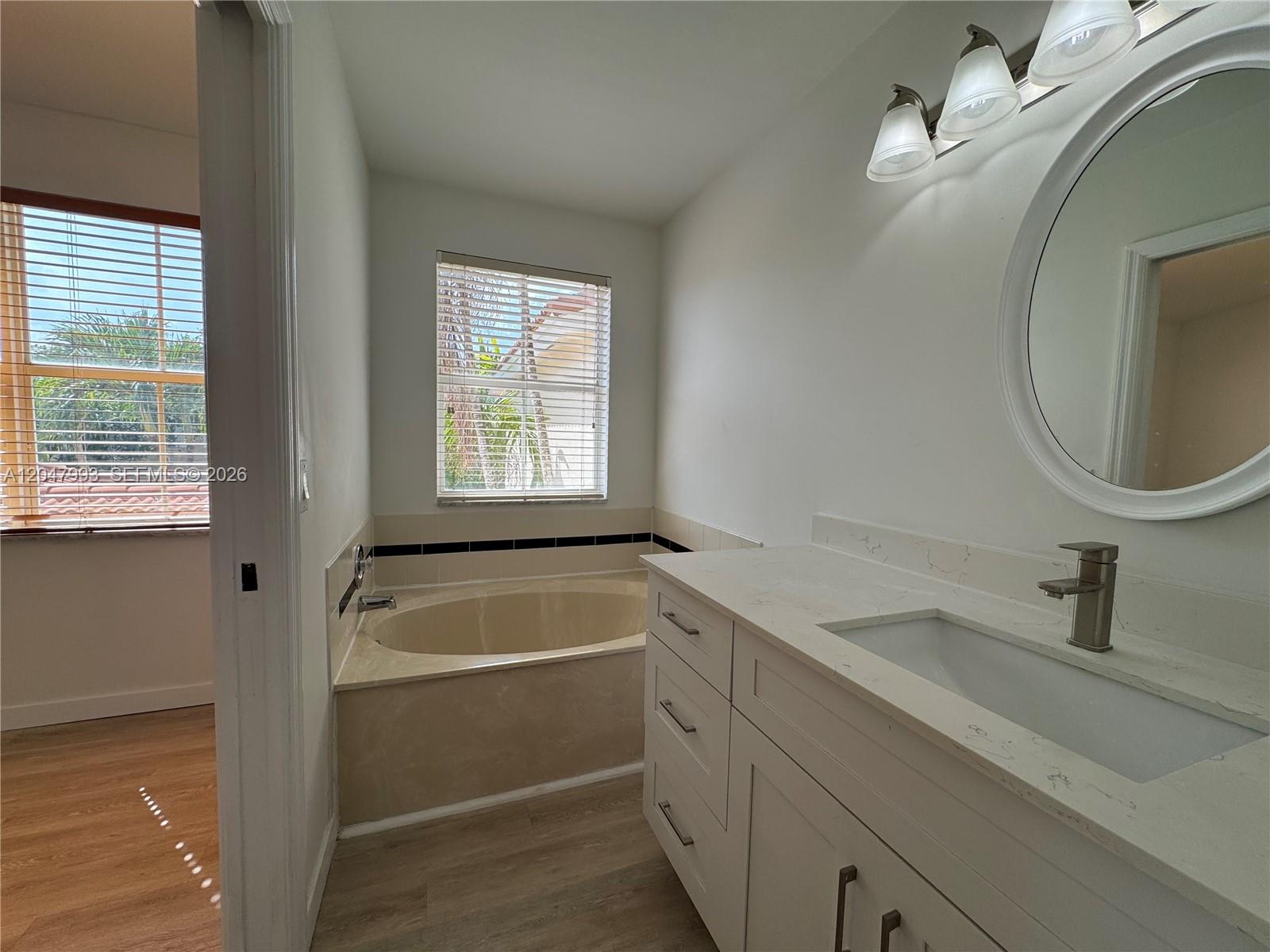 Photo of 1595 Seagrape Way (1595), Hollywood, Florida, 33019 -