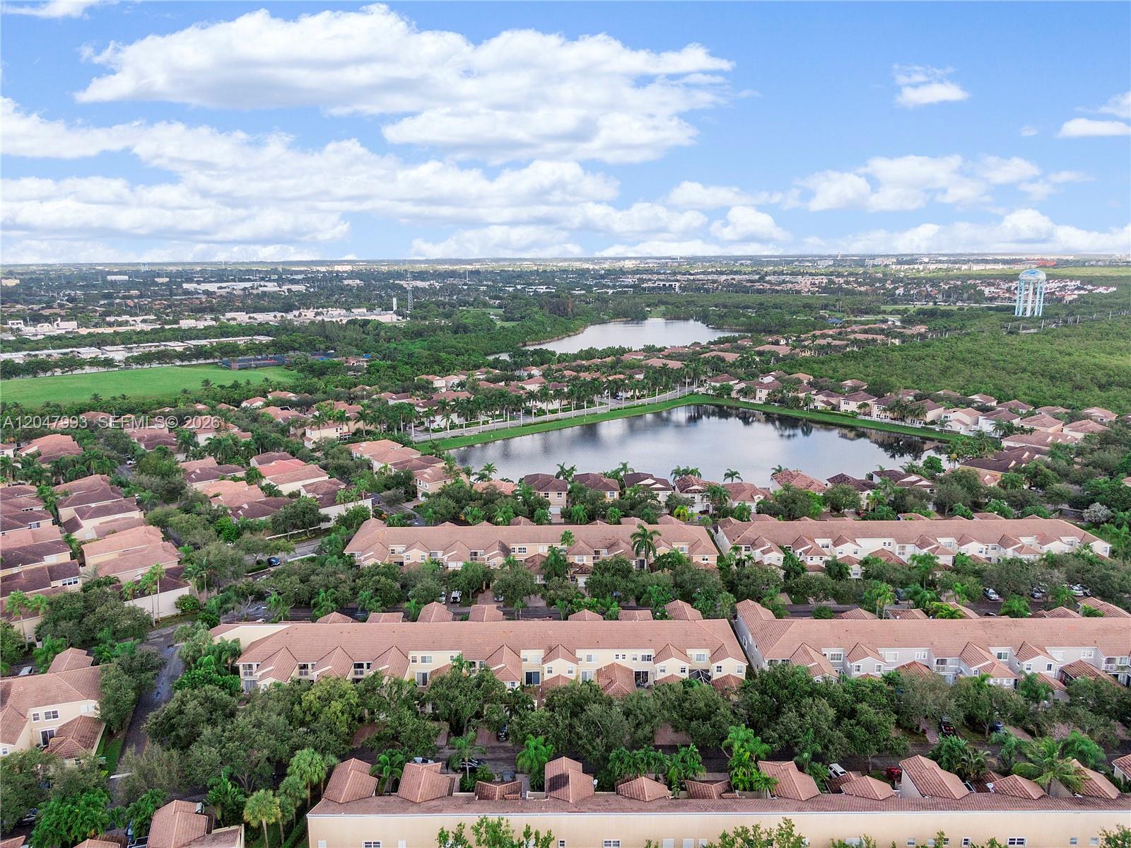 Photo of 1595 Seagrape Way (1595), Hollywood, Florida, 33019 -