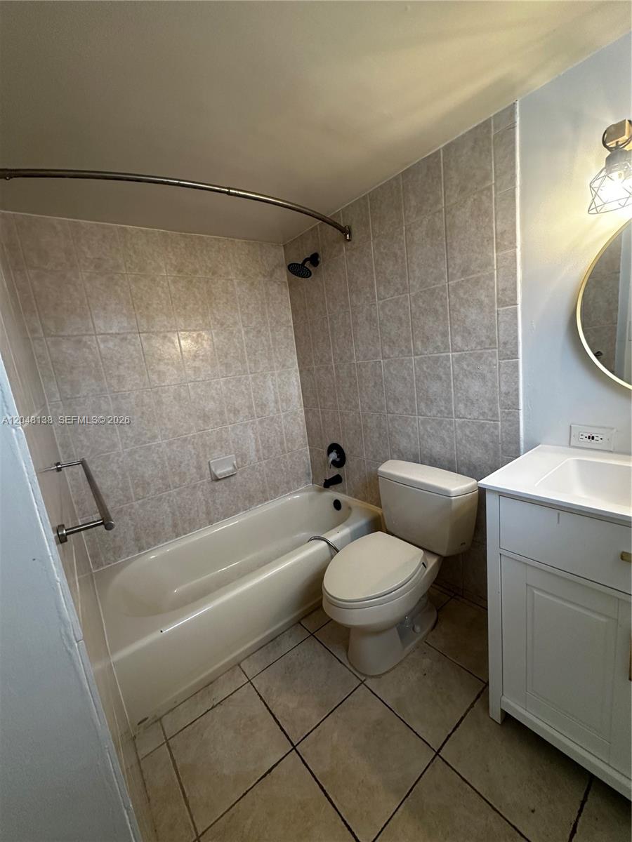 Photo of 16919 Bay Rd #710, Sunny Isles Beach, Florida, 33160 -